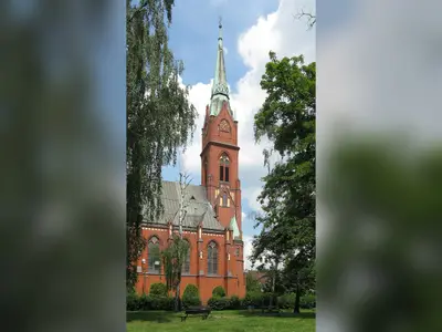 Kościół parafialny pw. Wniebowzięcia Najświętszej Maryi Panny w Chorzowie