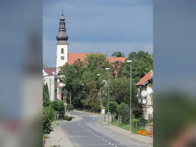Kościół parafialny pw. Wniebowzięcia Najświętszej Maryi Panny w Gliwicach - Łabędach
