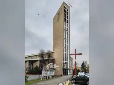 Kościół parafialny pw. Królowej Apostołów w Rybniku